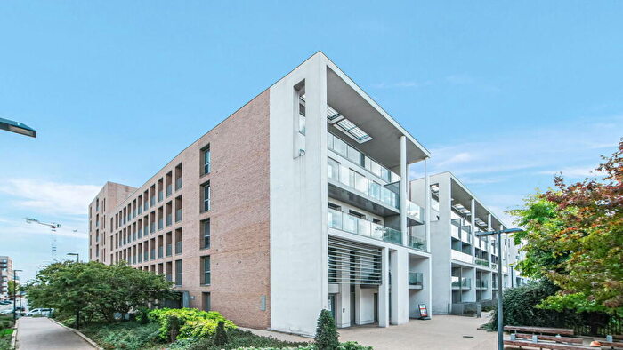 1 Bedroom Flat For Sale In Meadow Court, , Booth Road, London, E16