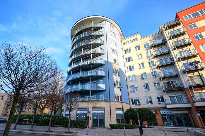 3 Bedroom Apartment To Rent In Heritage Avenue, Colindale, London, NW9