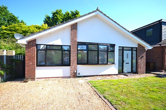 3 Bedroom Bungalow For Sale In Springmount Drive, Hilldale, WN8