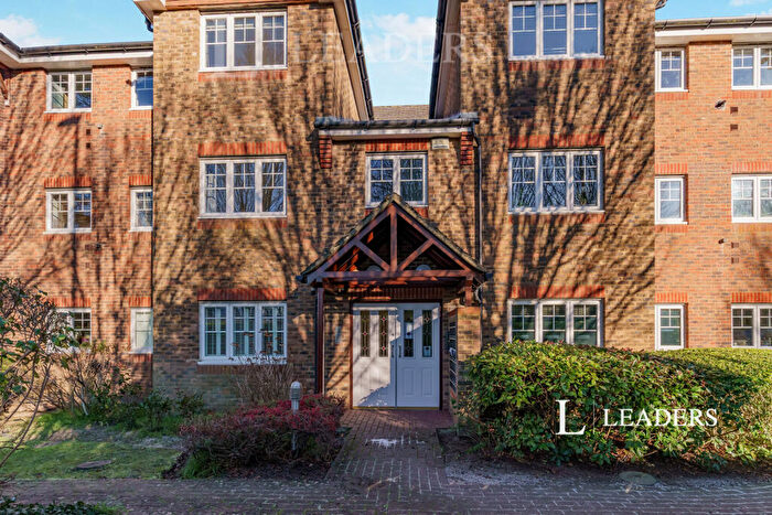 2 Bedroom Flat To Rent In Suva Court, London Road, East Grinstead, RH19