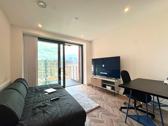 1 Bedroom Flat To Rent In London, E3