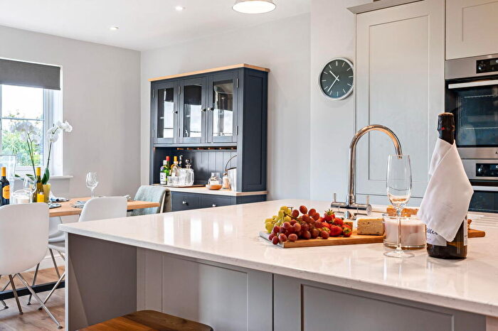 5 Bedroom Detached House For Sale In Queens Close, Byfield, NN11