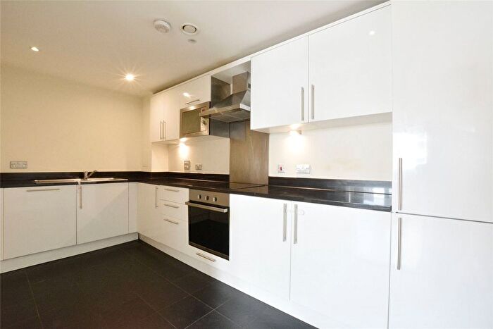2 Bedroom Flat To Rent In Torrent Lodge, Merryweather Place, SE10