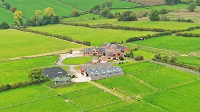5 Bedroom Farm House For Sale In War Farm, Bradley, DE6