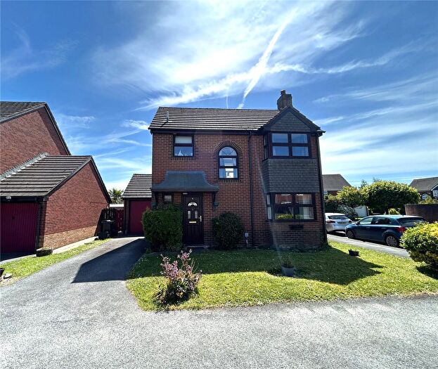 3 Bedroom Detached House To Rent In Blackthorn Avenue, Tiverton, Devon, EX16