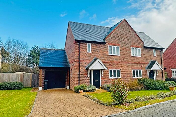 3 Bedroom Semi-Detached House For Sale In Six Acres, Warborough, Oxfordshire, OX10