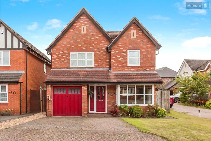 4 Bedroom Detached House For Sale In Huntersfield, Shavington, Crewe, Cheshire, CW2