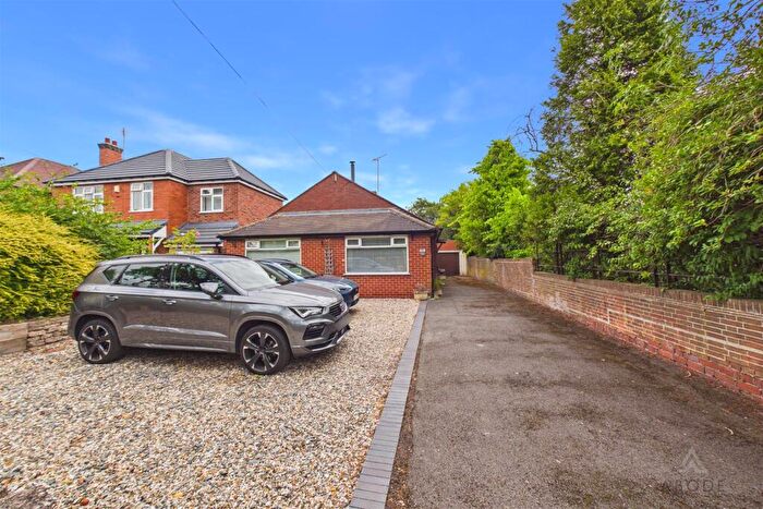 3 Bedroom Detached Bungalow For Sale In Tutbury Road, Burton-On-Trent, DE13