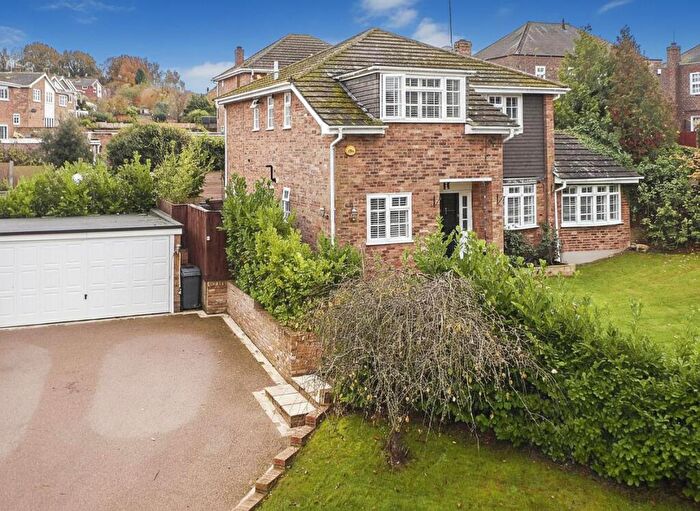 4 Bedroom Detached House For Sale In The Heights, Danbury, CM3