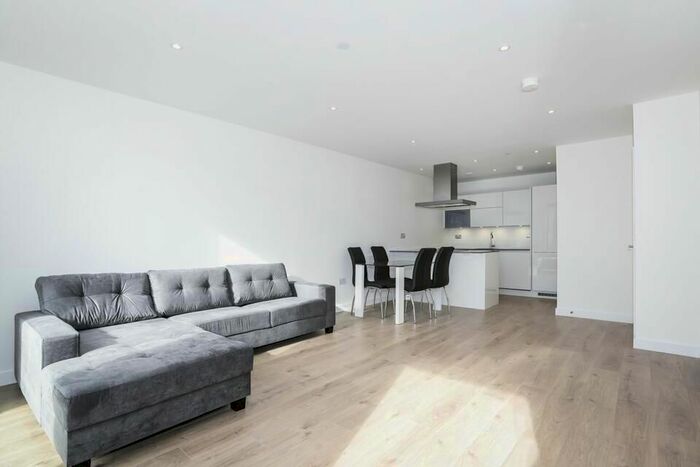 1 Bedroom Flat To Rent In New Garden Quarter, Forrester Way, London, E15