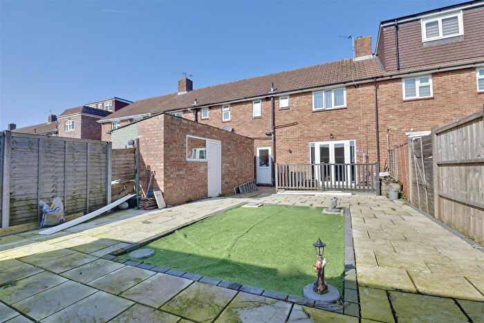 3 Bedroom Property For Sale In , Fraser Road, Havant, Hampshire, PO9