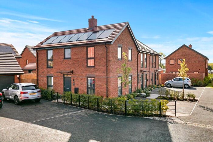 3 Bedroom Detached House For Sale In Allotment Drive, Wolston, CV8