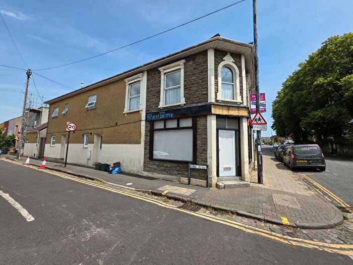 Studio To Rent In Two Mile Hill Road, Kingswood, Bristol, BS15
