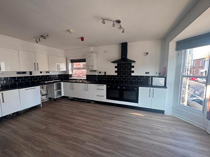 1 Bedroom Apartment To Rent In Mansfield Road, Nottingham, NG1