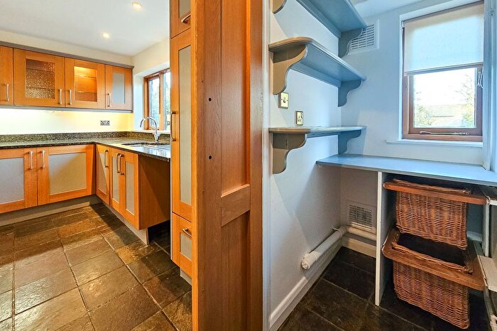 5 Bedroom Detached House To Rent In Back Lane, Sicklinghall, LS22