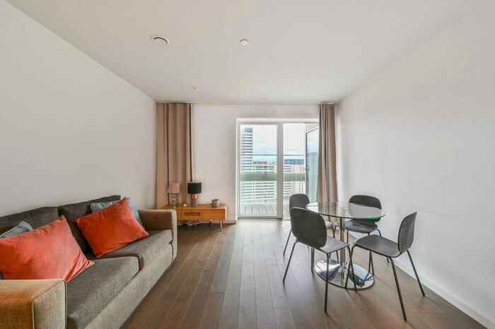 1 Bedroom Flat To Rent In York Way, King's Cross, London, N7