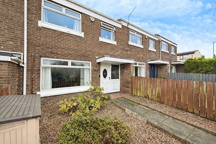 3 Bedroom Terraced House For Sale In Ashmount Gardens, Lisburn, BT27