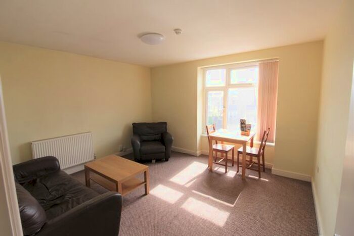 1 Bedroom Flat To Rent In Newport Road, Roath, Cardiff CF24