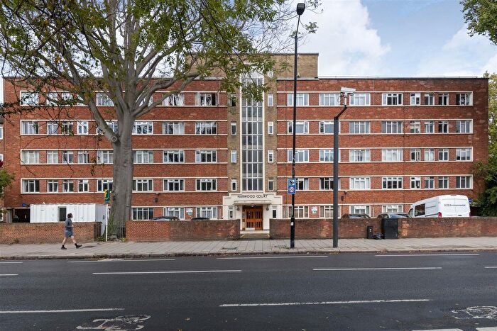 1 Bedroom Flat To Rent In Harwood Court, Upper Richmond Road, Putney, SW15