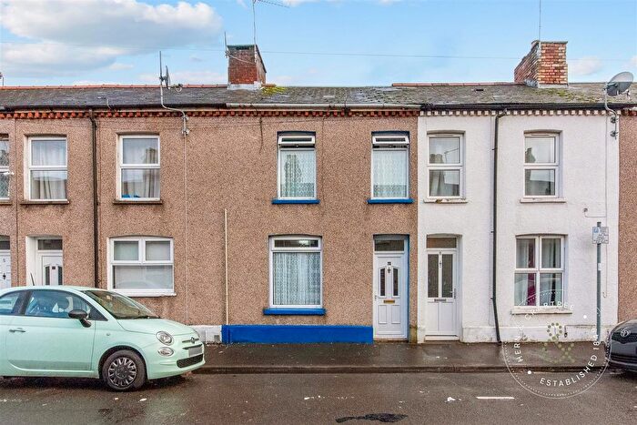 2 Bedroom Terraced House For Sale In Littleton Street, Cardiff, CF11