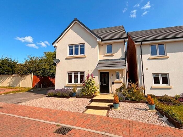 3 Bedroom Property For Sale In Wenlock Way, Daventry, NN11