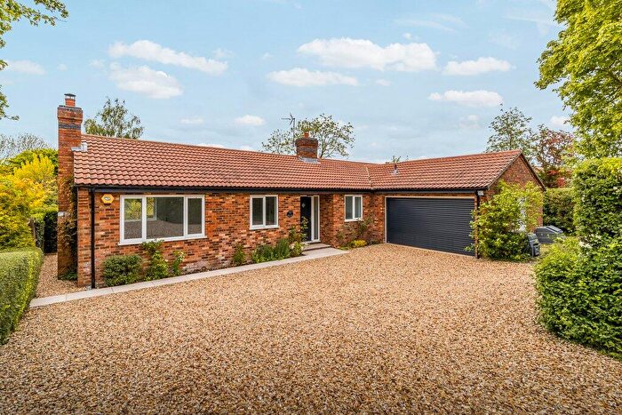 4 Bedroom Bungalow For Sale In The Hollow, Little Humby, Grantham, NG33