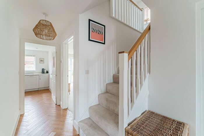 4 Bedroom Detached House For Sale In Bay Street, Thorpe Willoughby, YO8