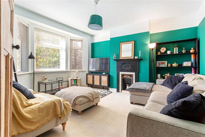 2 Bedroom Apartment For Sale In Sirdar Road, Mitcham, CR4