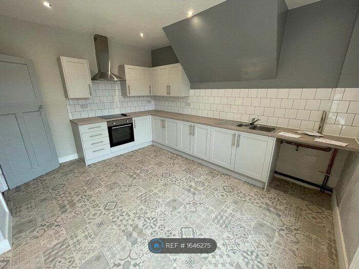 3 Bedroom Terraced House To Rent In Windle Road, Doncaster, DN4