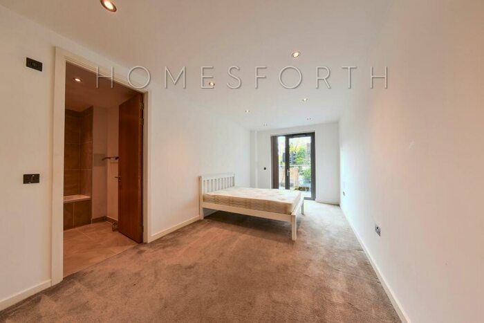 2 Bedroom Apartment To Rent In The Cascades, Finchley Road, Hampstead, NW3