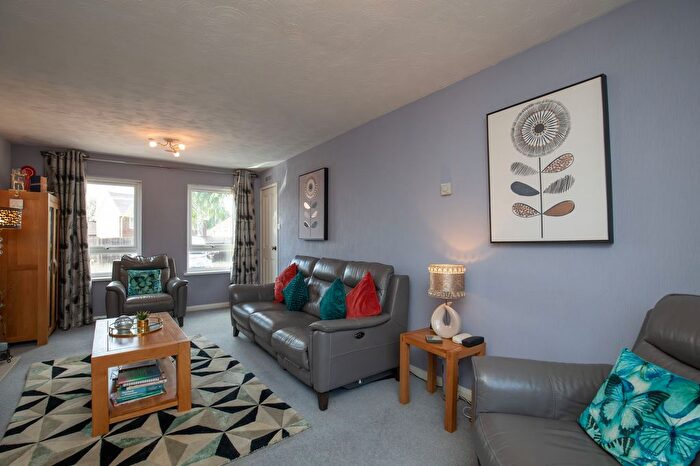 4 Bedroom Detached House For Sale In Sheerwater Close, St. Mellons, CF3