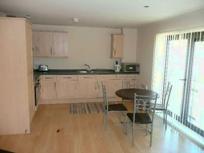 2 Bedroom Flat To Rent In The Empress, Sunbridge Road, Bradford, BD1