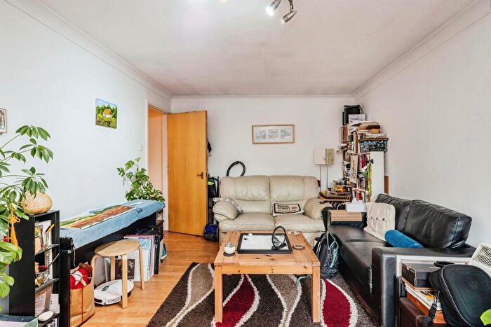 1 Bedroom Flat For Sale In Mannheim Quay, Maritime Quarter, Swansea, SA1