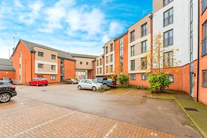1 Bedroom Apartment For Sale In Railway View, Kettering, NN16