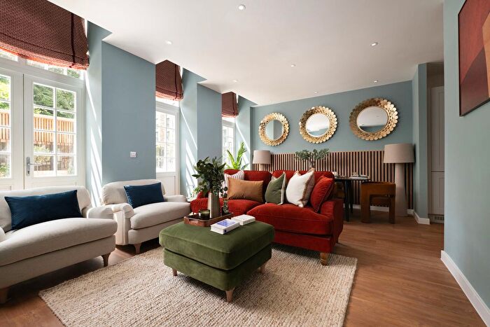 2 Bedroom Flat For Sale In Frankham Walk, Frankham Street, Deptford, Lewisham, SE8