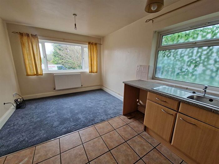 1 Bedroom Flat To Rent In Bristol Road South, Northfield, B31