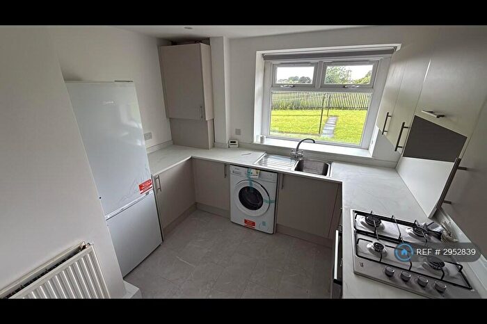 2 Bedroom Flat To Rent In Rye Road, Glasgow, G21
