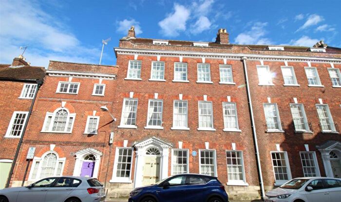2 Bedroom Apartment For Sale In Endless Street, Salisbury, SP1