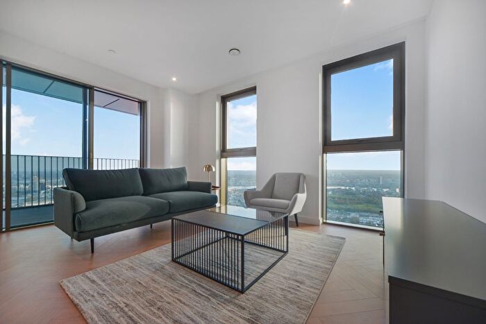 3 Bedroom Flat To Rent In One Thames Quay, Marsh Wall, E14