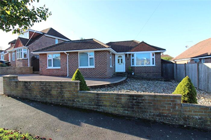 3 Bedroom Bungalow For Sale In Jonathan Road, Fareham, Hampshire, PO15