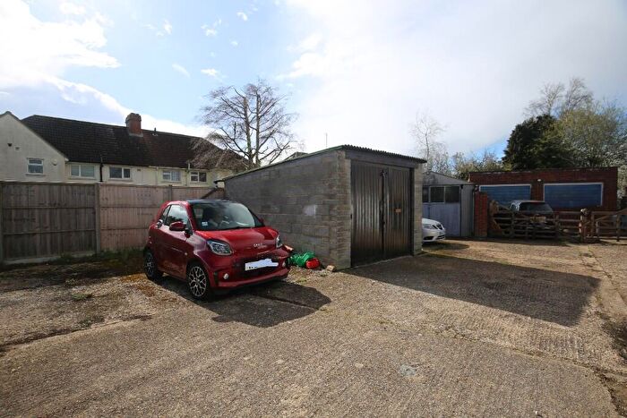Garages For Sale In Park Lane, LU6