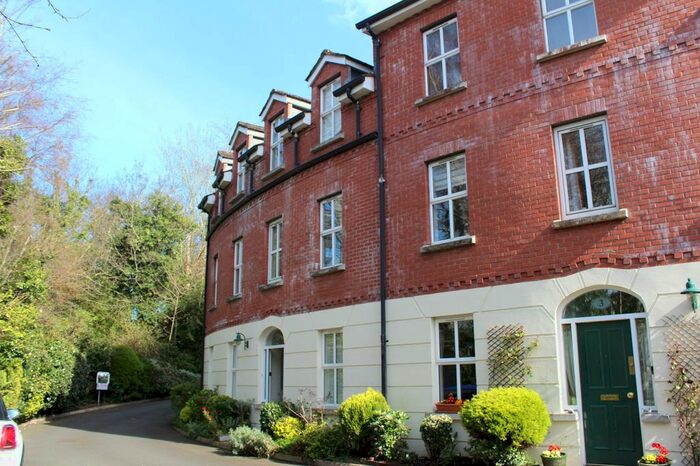 2 Bedroom Flat To Rent In Kensington Crescent, Belfast, County Antrim, BT5