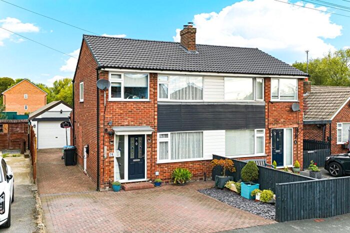 3 Bedroom Semi-Detached House For Sale In Olive Walk, Harrogate, HG1