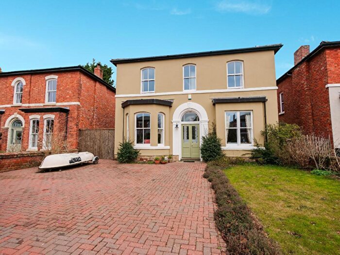 4 Bedroom Detached House For Sale In Cross Street, Southport, Merseyside, PR8