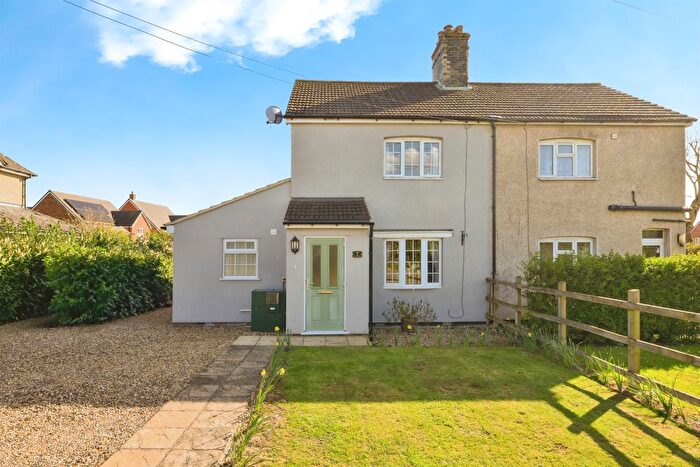 4 Bedroom Semi-Detached House For Sale In Cambridge Road, Balsham, Cambridge, CB21