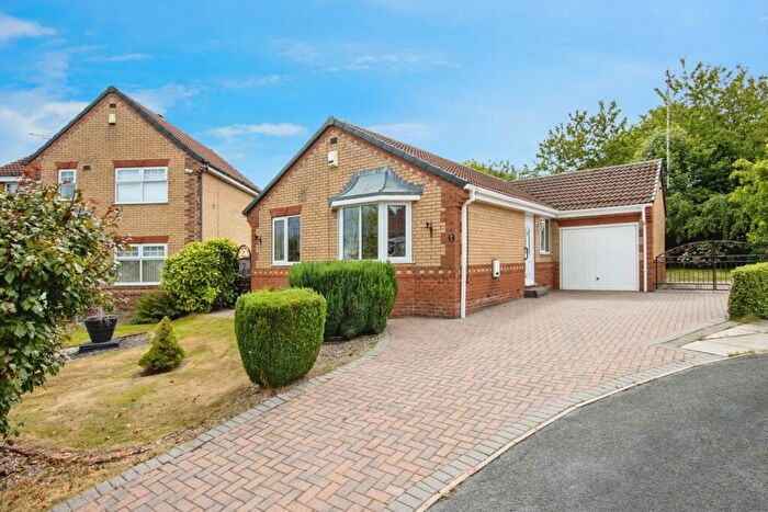 3 Bedroom Bungalow For Sale In Wren Drive, Morley, Leeds, West Yorkshire, LS27