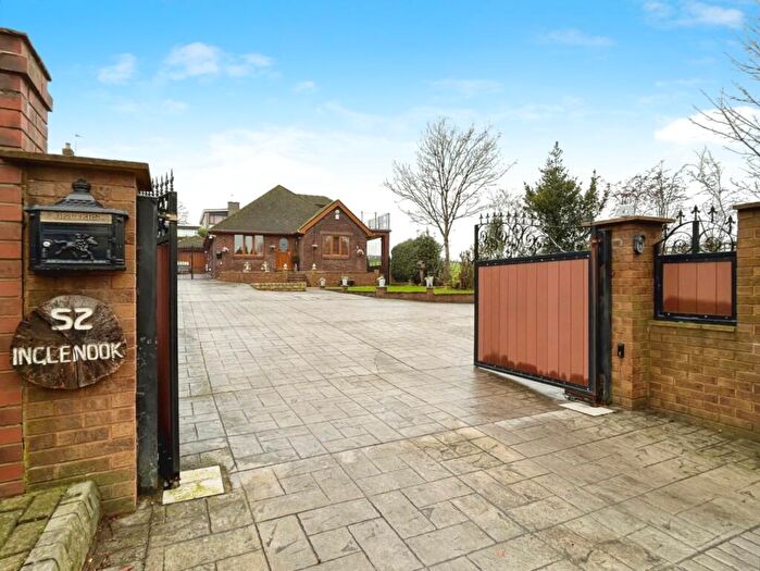 4 Bedroom Detached Bungalow For Sale In Wakefield Road, Staincross, Barnsley, S75