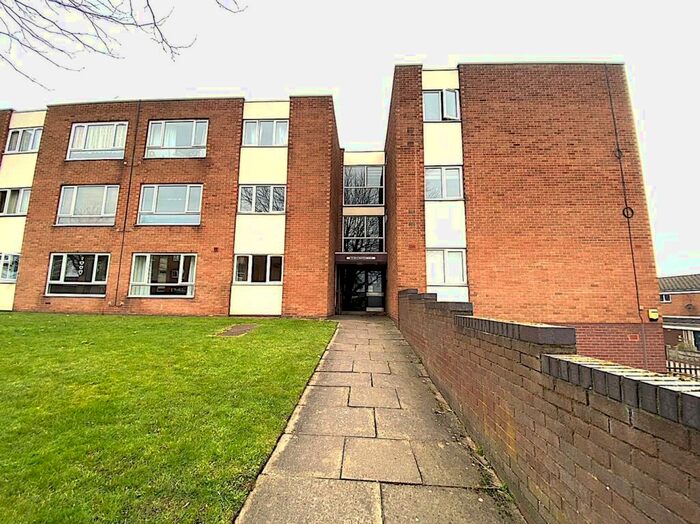 2 Bedroom Flat To Rent In Newland Court, Alwynn Walk, Erdington, West Midlands, B23