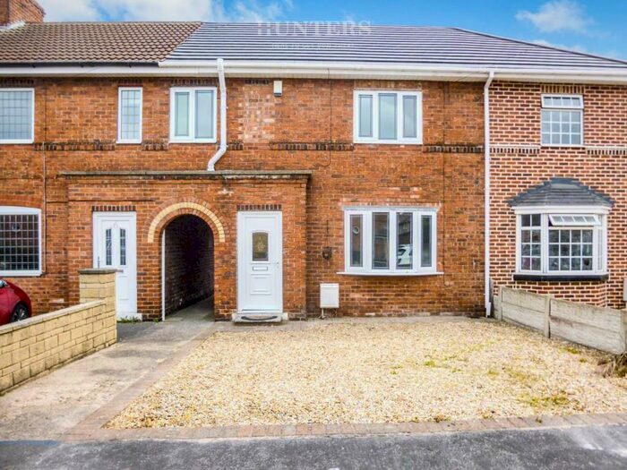 3 Bedroom Terraced House To Rent In Galway Road, Bircotes, Doncaster, DN11