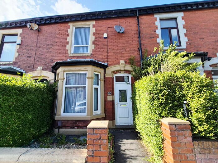 3 Bedroom House To Rent In Lynthorpe Road, BB2